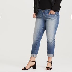 Torrid Boyfriend Jeans size 18 New with tags